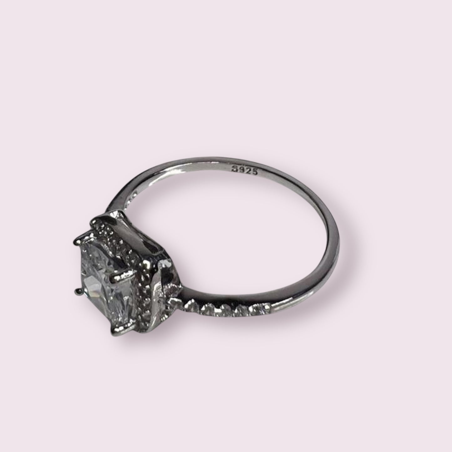 AMELIA Promise Ring